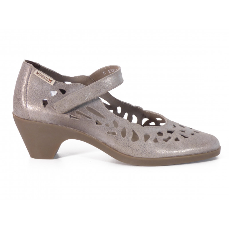 Escarpins Mephisto en cuir perforé d'été