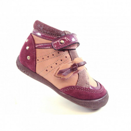 Chaussure fille babybotte rose en cuir