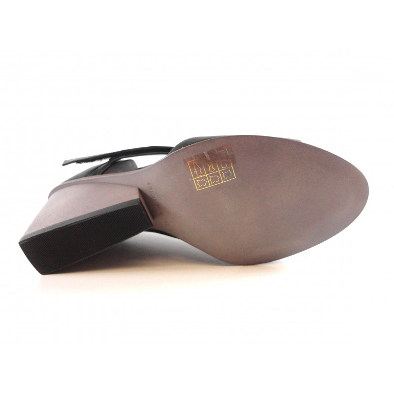 Escarpin femme chic en cuir noir talon original Puro