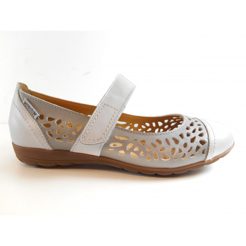 Ballerine femme en cuir perforé Mephisto