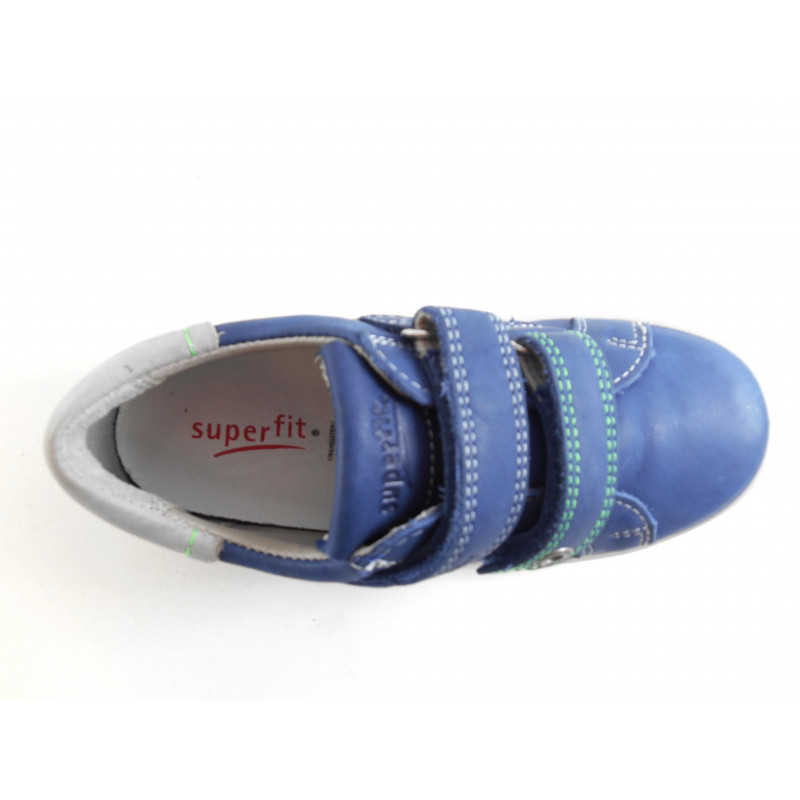 Basket sportive garçon en cuir bleu et gris