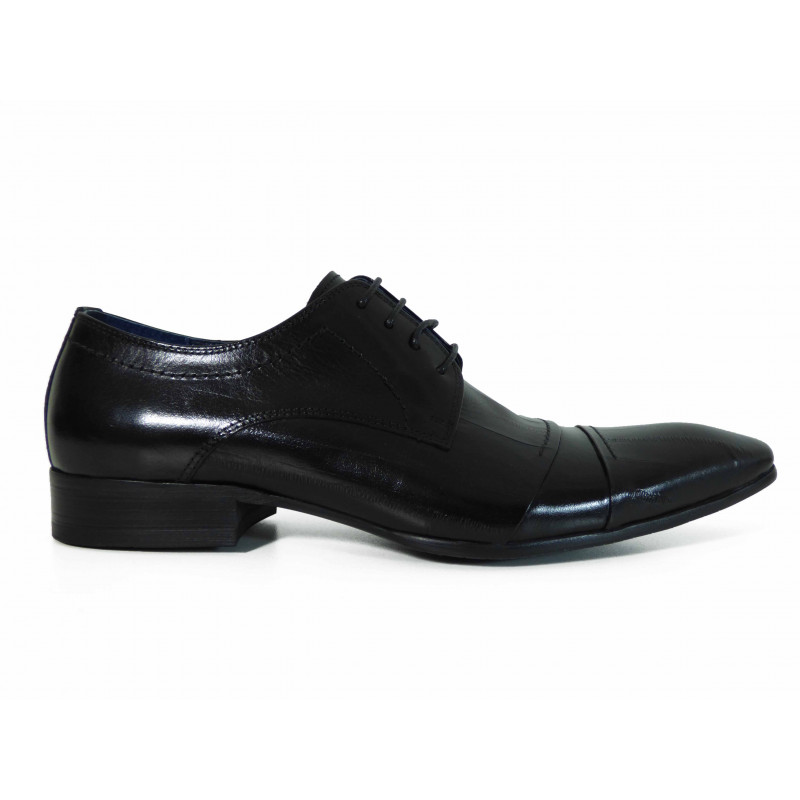 Chaussures de ville Kdopa en cuir Noir Tendance