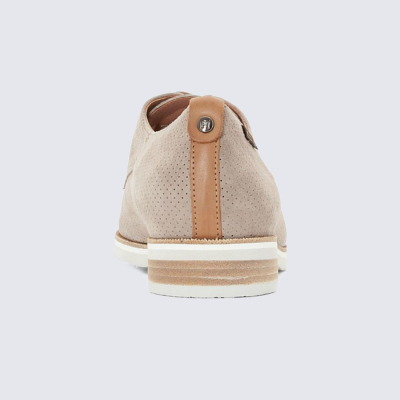 Chaussures de ville derby en cuir vernis Mephisto Camel
