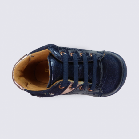 Chaussure Babybotte bébé fille en cuir vernis bleu