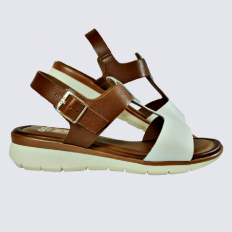 Sandales Ara, sandales tendances femme en cuir blanc cognac Sandales Ara, sandales tendances femme en cuir blanc cognac