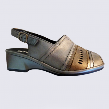 Nu-pieds Ara, sandales tendance femme en cuir lisse bronze