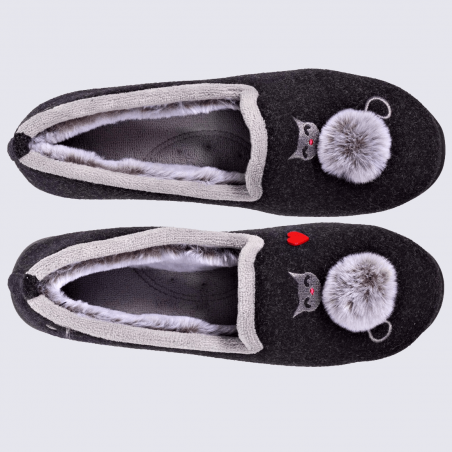 Chaussons sales chaussettes isotoner