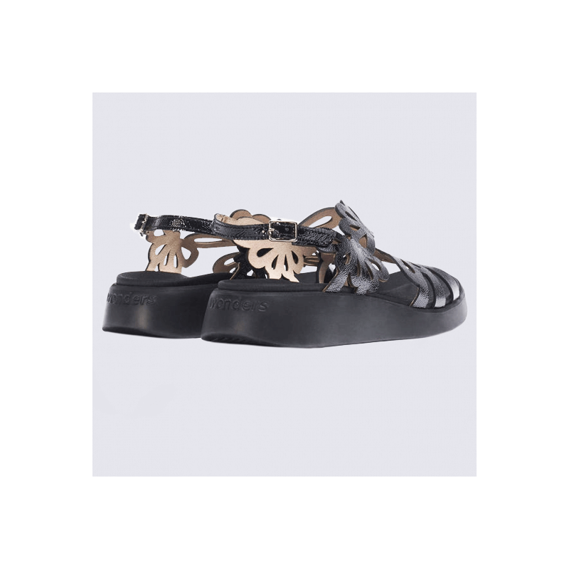 Sandales Wonders, sandales effet floral tendances femme en cuir noir
