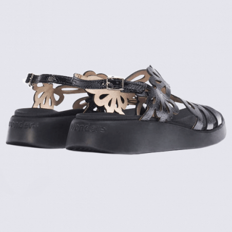 Sandales Wonders, sandales effet floral tendances femme en cuir noir