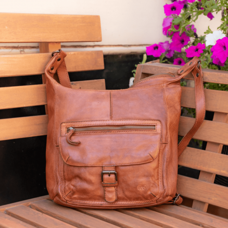 Sac à bandoulière Bear, sac bandoulière design femme en cuir cognac