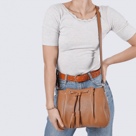 Sac bandouli re Etrier sac bandouli re femme en cuir camel