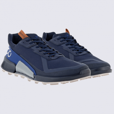 Baskets Ecco, baskets innovantes Gore-Tex homme en textile bleu