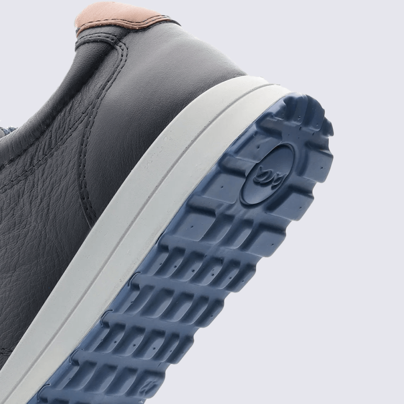 Baskets Ara, baskets contemporaine et légère pour homme en cuir bleu