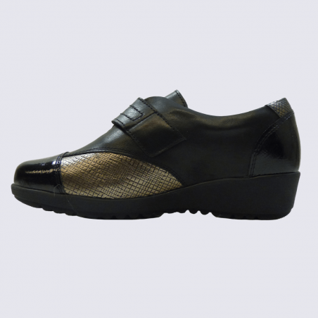 Chaussures Arima, chaussures a scratch chic femme en cuir noir Chaussures Arima, chaussures a scratch chic femme en cuir noir