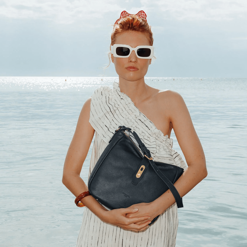 Sac à main Hexagona, Sac à main moderne et pratique femme en cuir marine