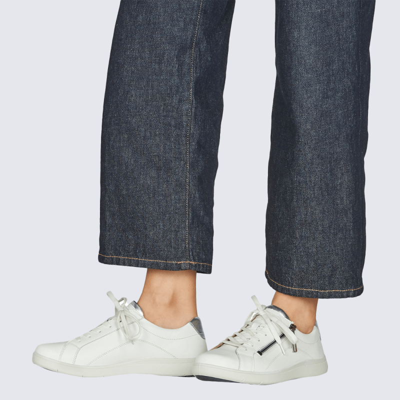 Basket Josef Seibel, Basket moderne et classe femme en cuir blanc et argent