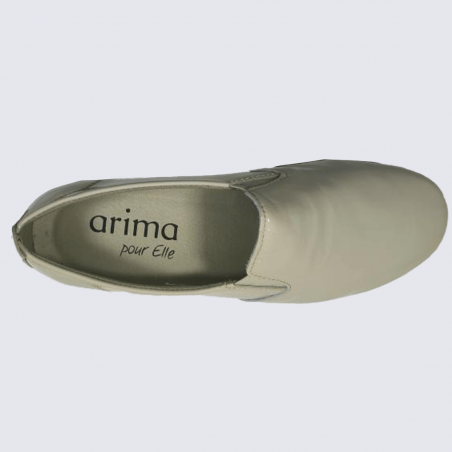 Mocassin Arima, mocassin chic et intemporel à enfilage rapide femme en cuir vernis beige Mocassin Arima, mocassin chic et intemporel à enfilage rapide femme en cuir vernis beige