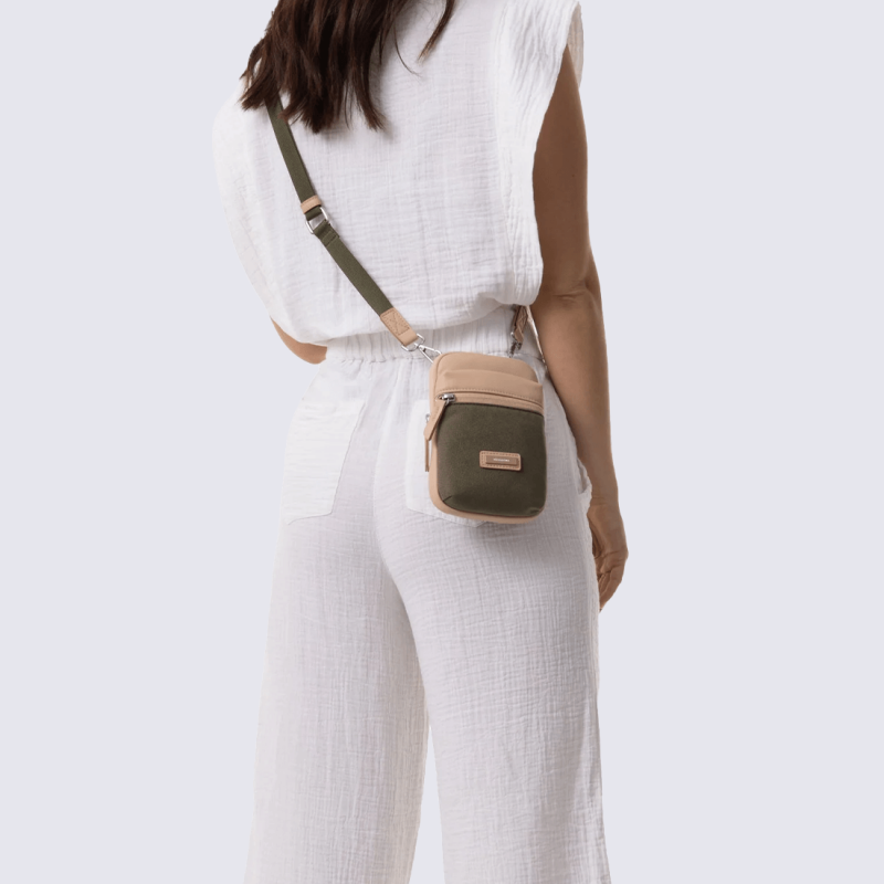 Pochette Hexagona, Pochette à bandoulière moderne et pratique femme en textile kaki sable
