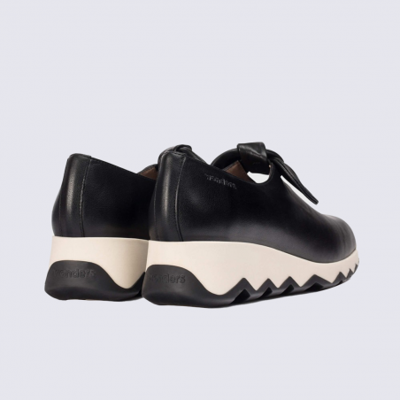 Chaussures Wonders, Chaussures compensées femme en cuir lisse noir