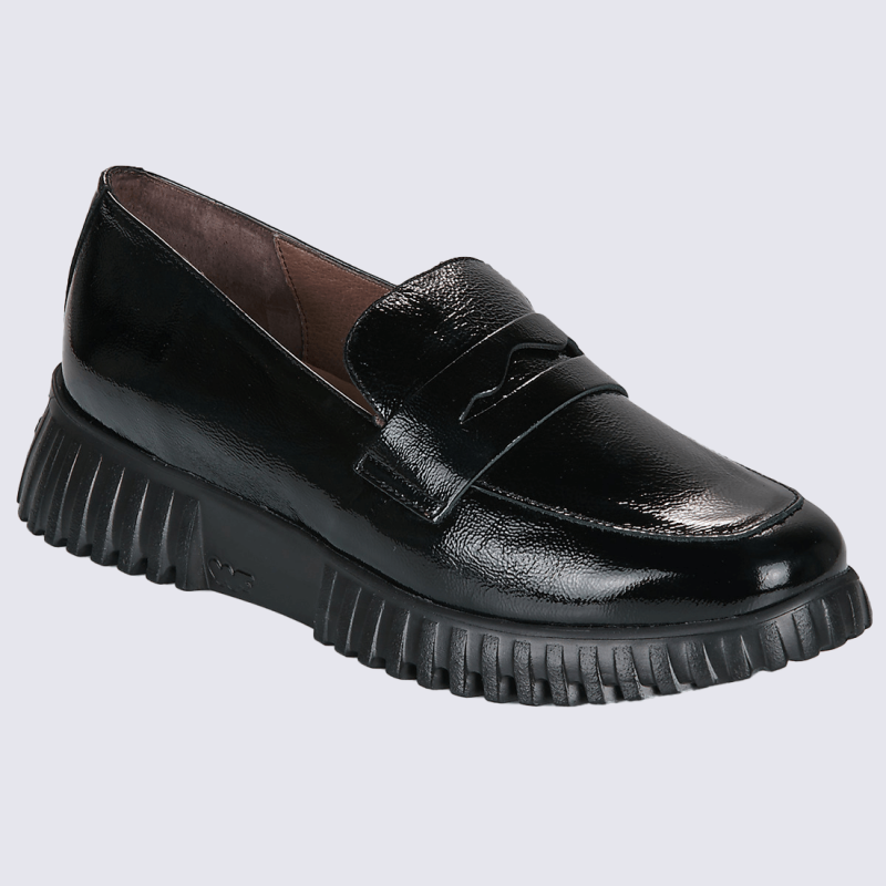 Mocassins Wonders, Mocassins plateforme femme en cuir verni noir