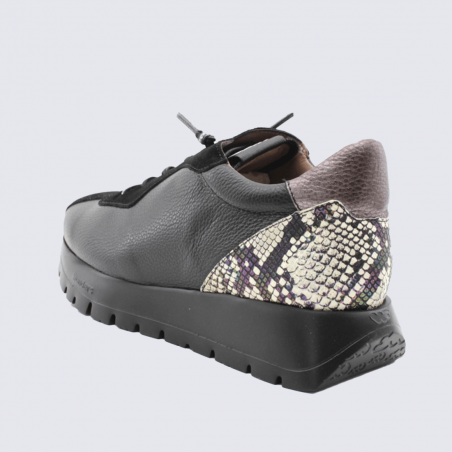 Baskets Wonders, Baskets plateforme femme en cuir noir à détails imprimés