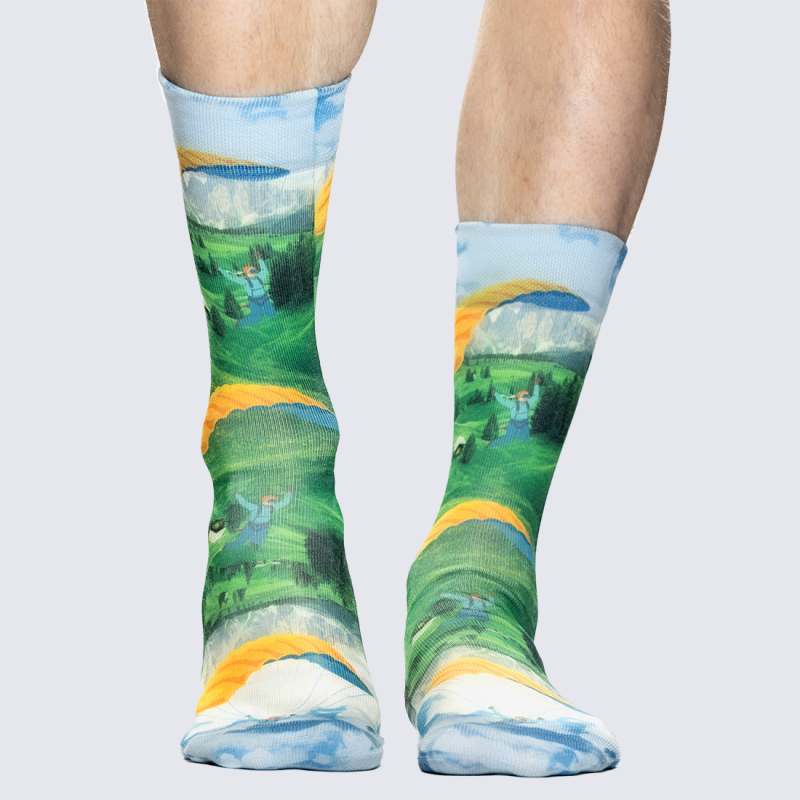 chaussettes Wigglesteps, chaussettes motif paysage artistique mixte en coton bio vert