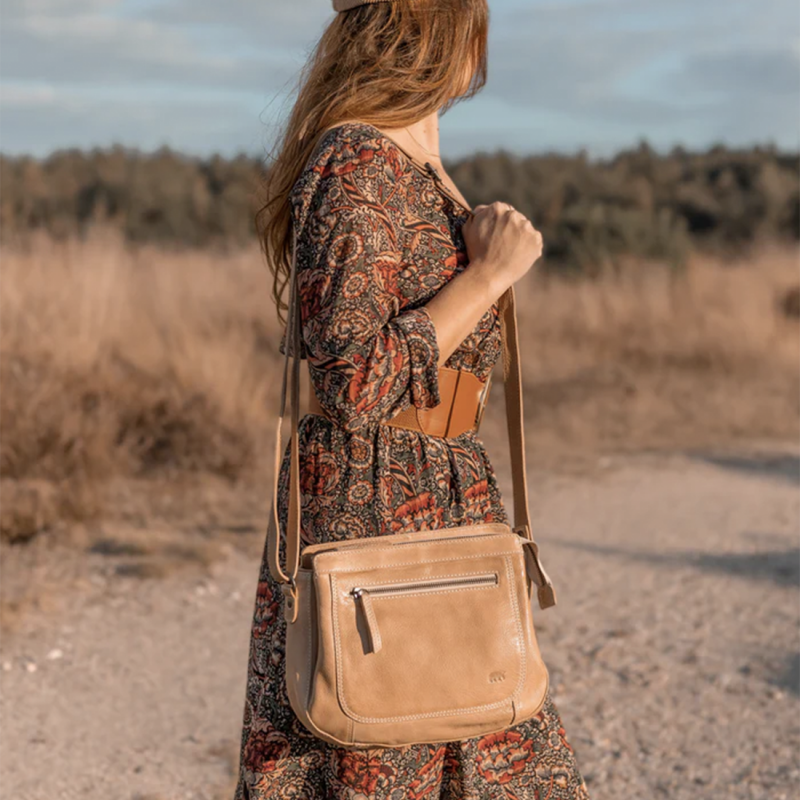 Sac à bandoulière Bear, sac à bandoulière Miley pour femme en cuir baltic beige