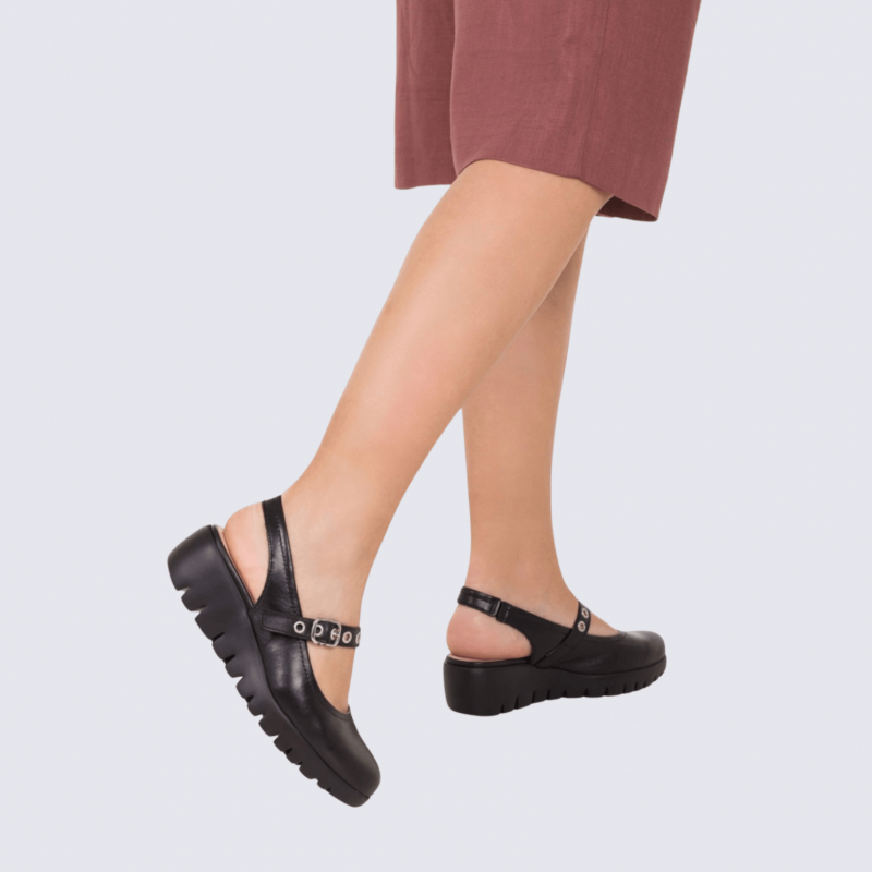 Sandales Wonders, sandales compensées femme en cuir noir