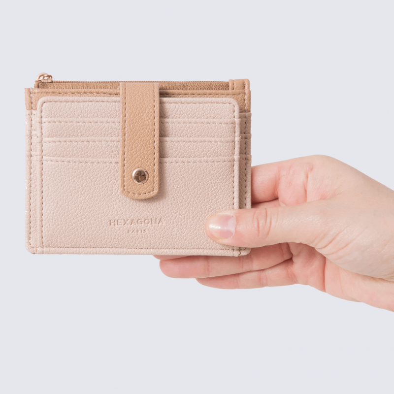 Porte-cartes Hexagona, porte-cartes ligne Lys femme nude sable