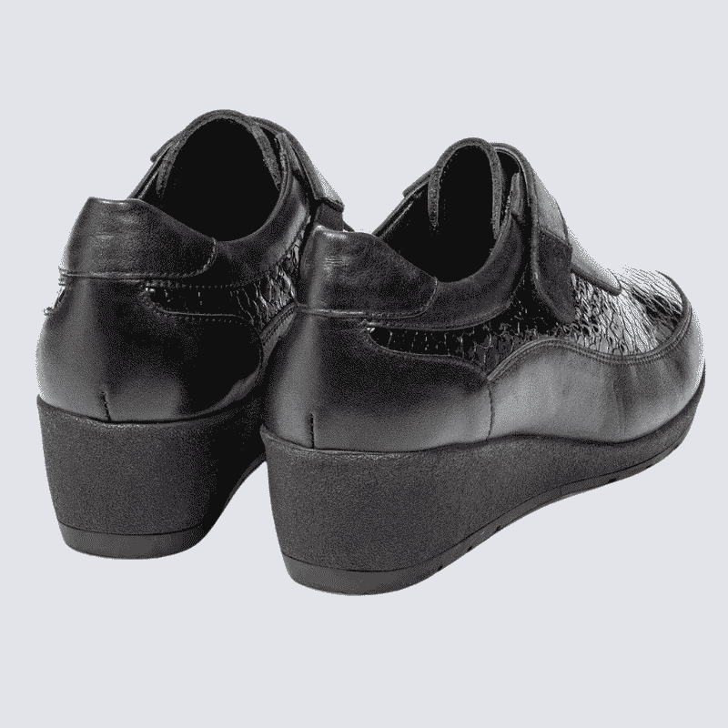 Chaussures Arima, Chaussures à bride velcro femme en cuir noir